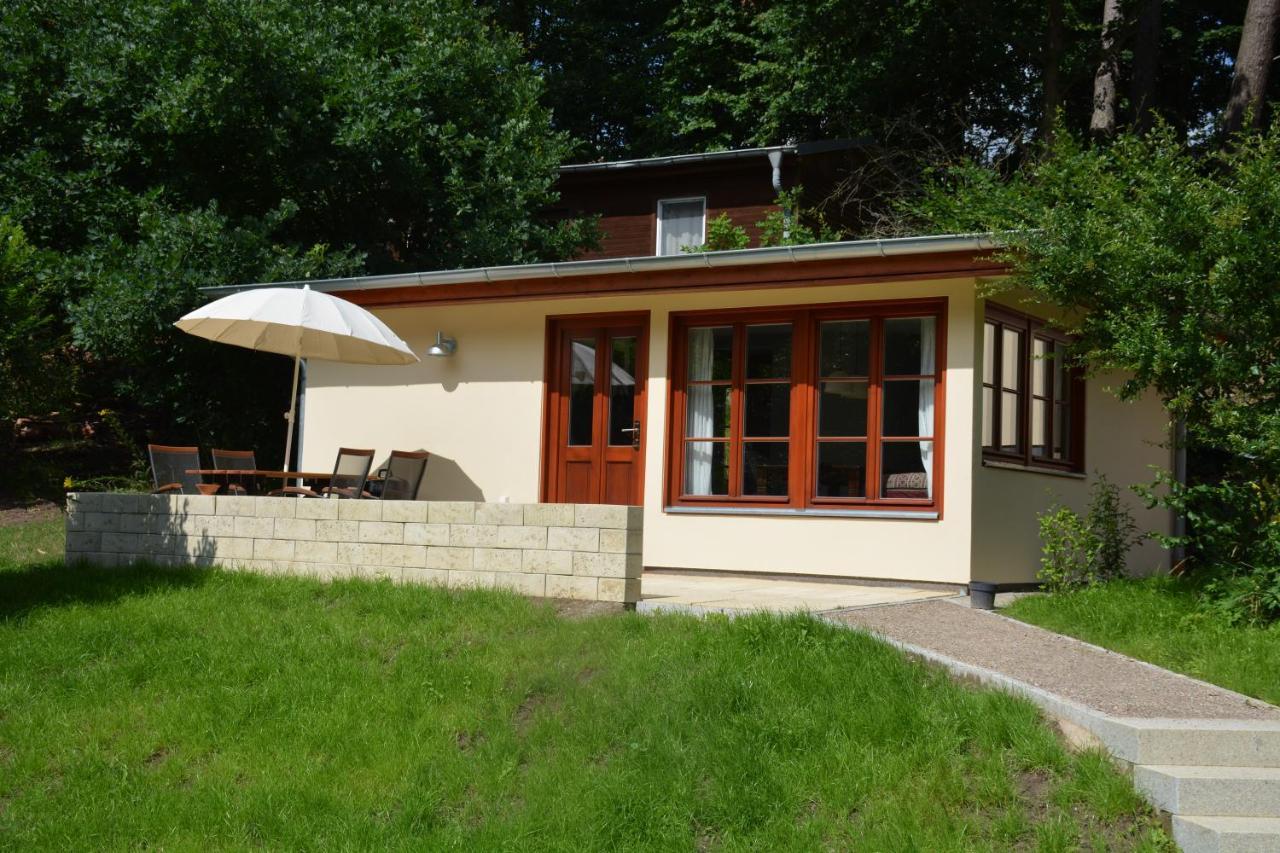 Bungalows Am Waldessaum Bei Hohenzieritz Экстерьер фото
